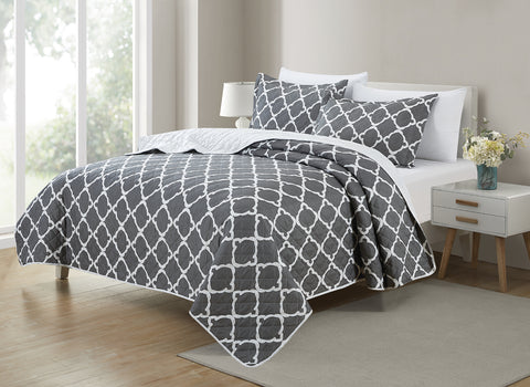 Bibb Home 3 Piece Printed Reversible Quilt Set