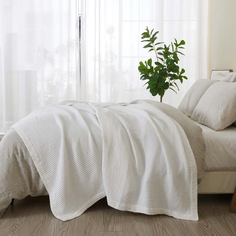 Patina Vie Maison 100% Cotton All-Season Waffle Weave Knit Throw Blanket