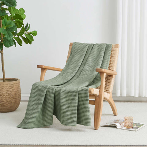 Patina Vie Maison 100% Cotton All-Season Waffle Weave Knit Throw Blanket