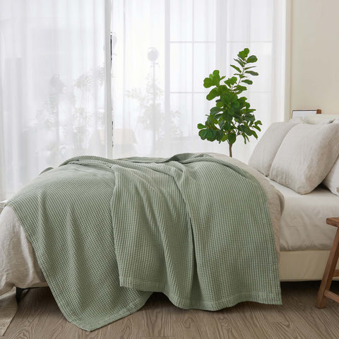 Patina Vie Maison 100% Cotton All-Season Waffle Weave Knit Throw Blanket