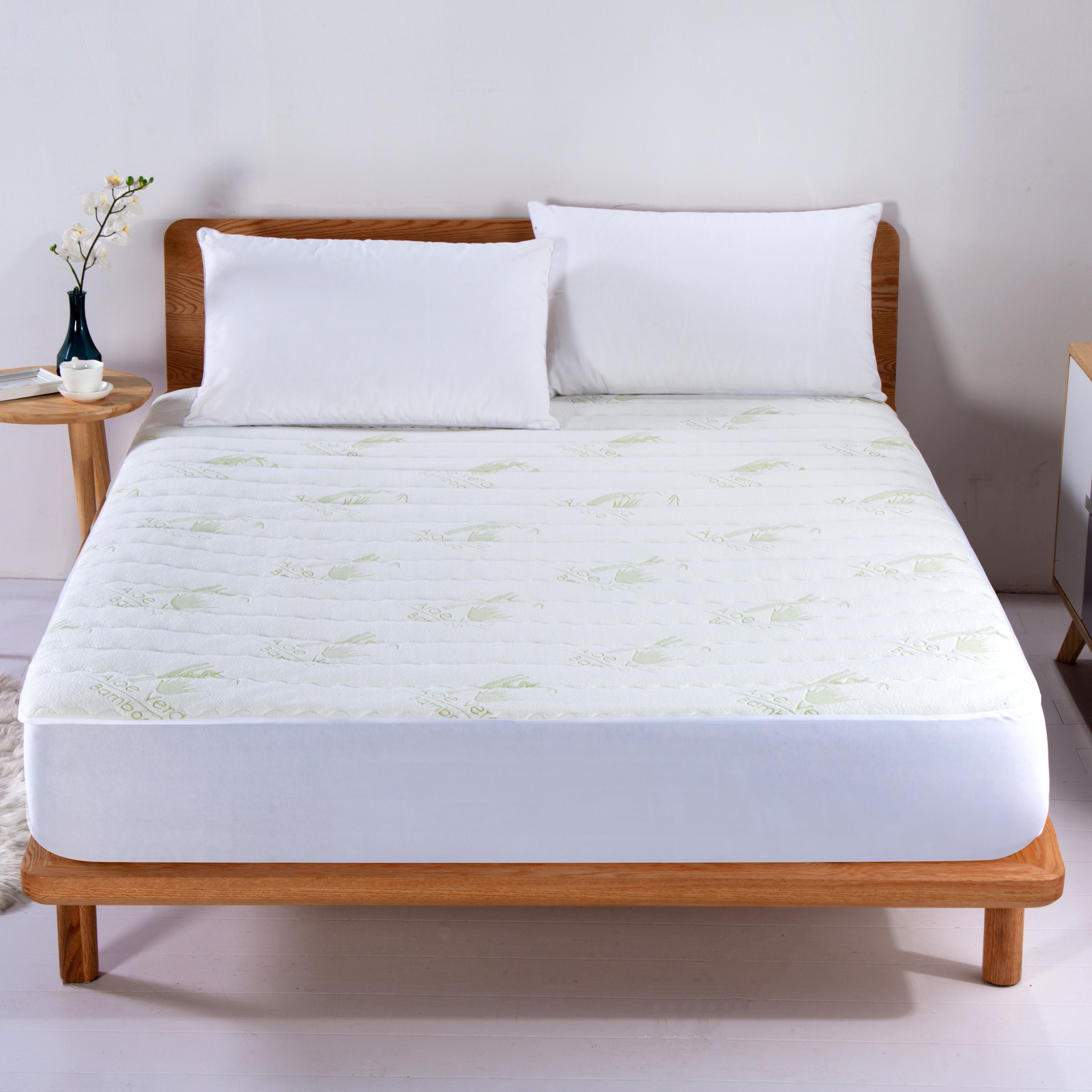 Aloe Vera Quilted Mattress Pad - Smartmarts